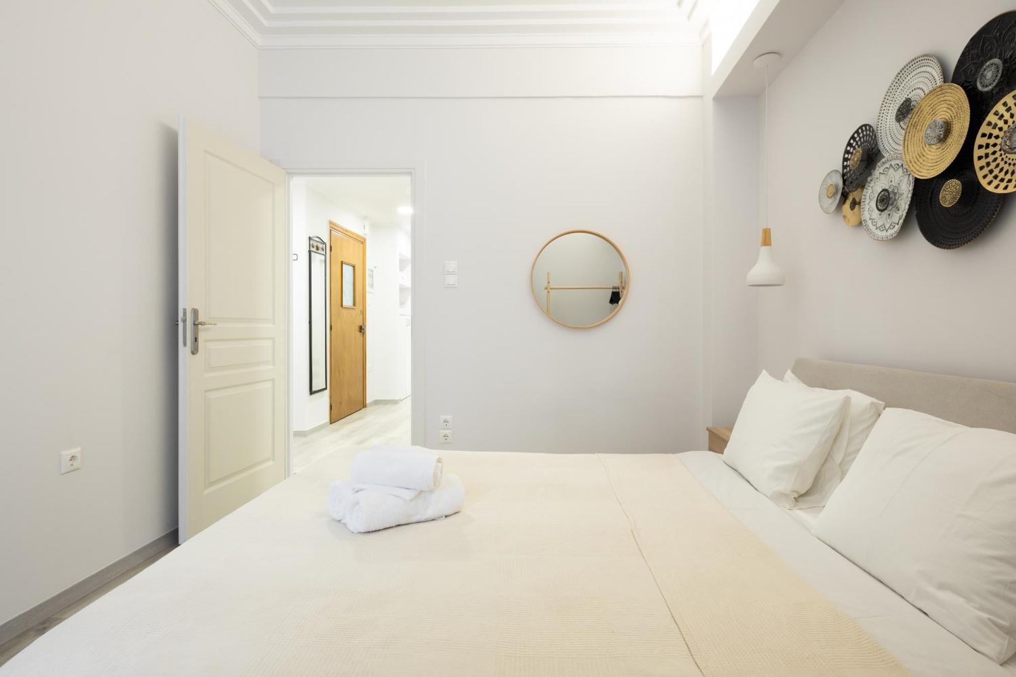 Apartments Historical Center Athens Room photo